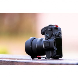 Tamron 20mm f/2.8 Di III OSD M 1:2 Lens for Sony E