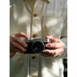 FUJIFILM X-E5 Mirrorless Camera (Silver)