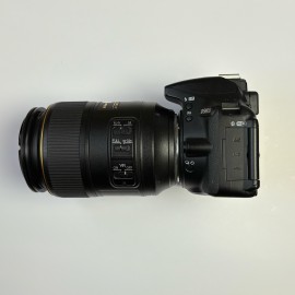 Nikon D5600 DSLR Camera with Nikkor 105mm ( used )