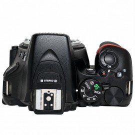 NIKON D5600 DSLR CAMERA (used)