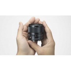 SIGMA 90mm F2.8 DG DN Contemporary